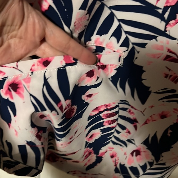 Large Cherokee scrub top - Picture 3 of 3